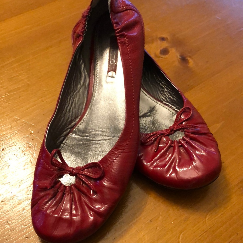 Ecco flats